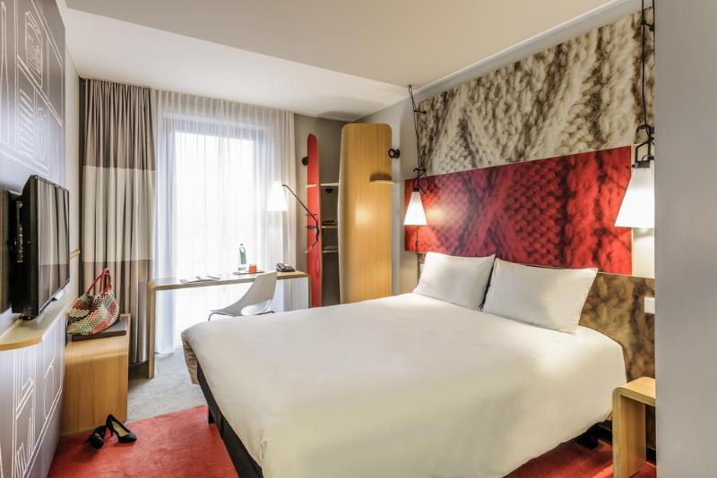 Hotel Ibis Orleans Centre Gare Exterior foto
